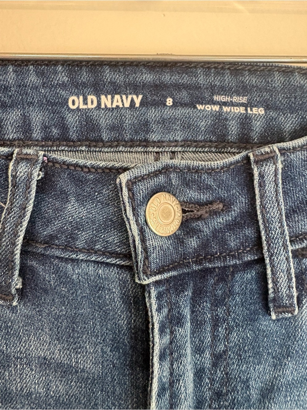 Old Navy High Rise Wow Wide-Leg New Moon Blue Medium Wash Jeans Sz 8 Comfy - Picture 2 of 8